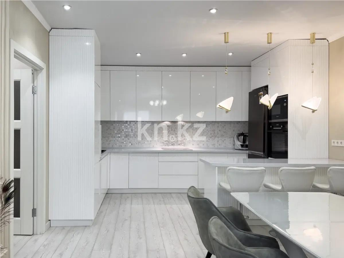 Продажа 4-комнатной квартиры, 110.7 м², мкр-н Коктем-3, дом  24 в Алматы - фото 3