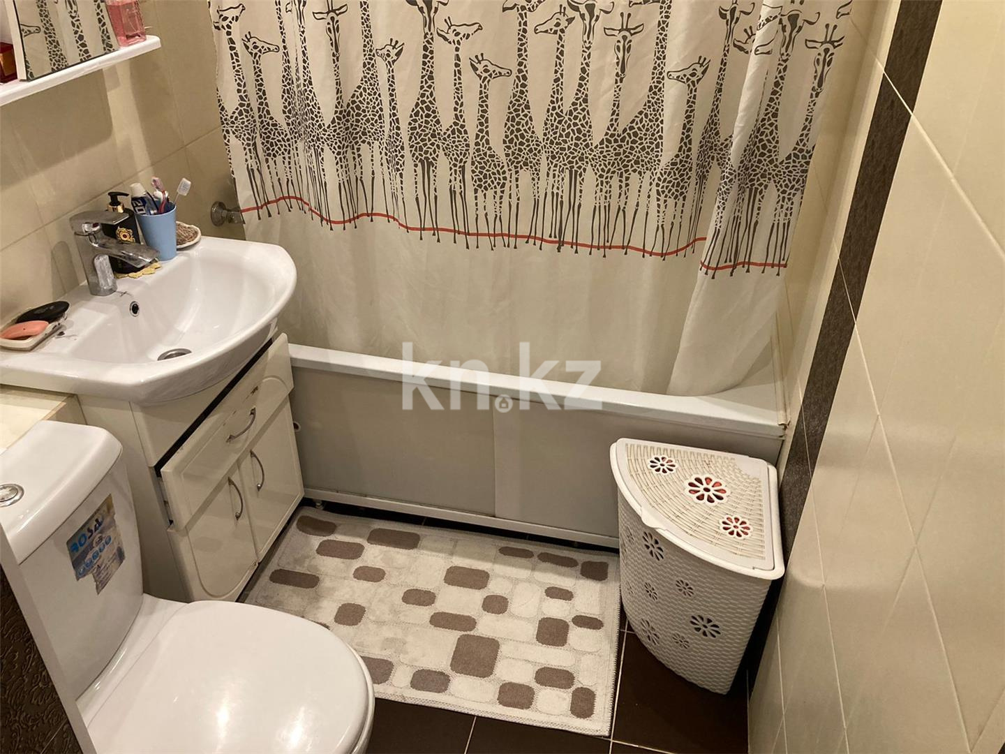 Продажа 2-комнатной квартиры, 54 м², ул. Университетская - Продажа  двухкомнатных квартир в Караганде фото 23 из 27