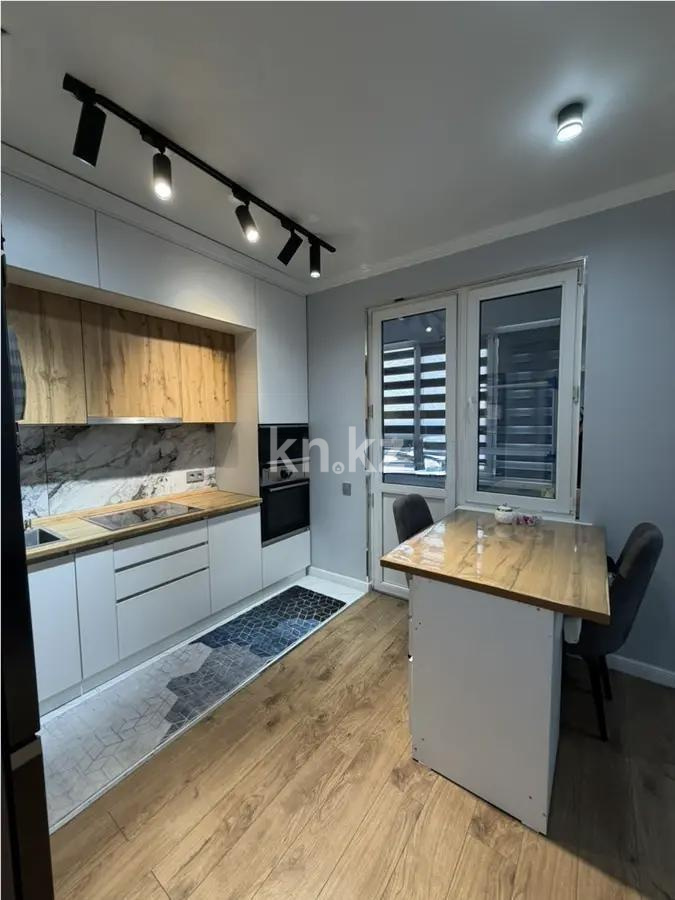 Продажа 3-комнатной квартиры, 81.2 м² в Алматы - фото 2