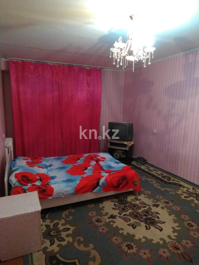 Аренда 1-комнатной квартиры посуточно, 35 м² - Аренда квартир посуточно в Уральске - страница 2 фото 2 из 7