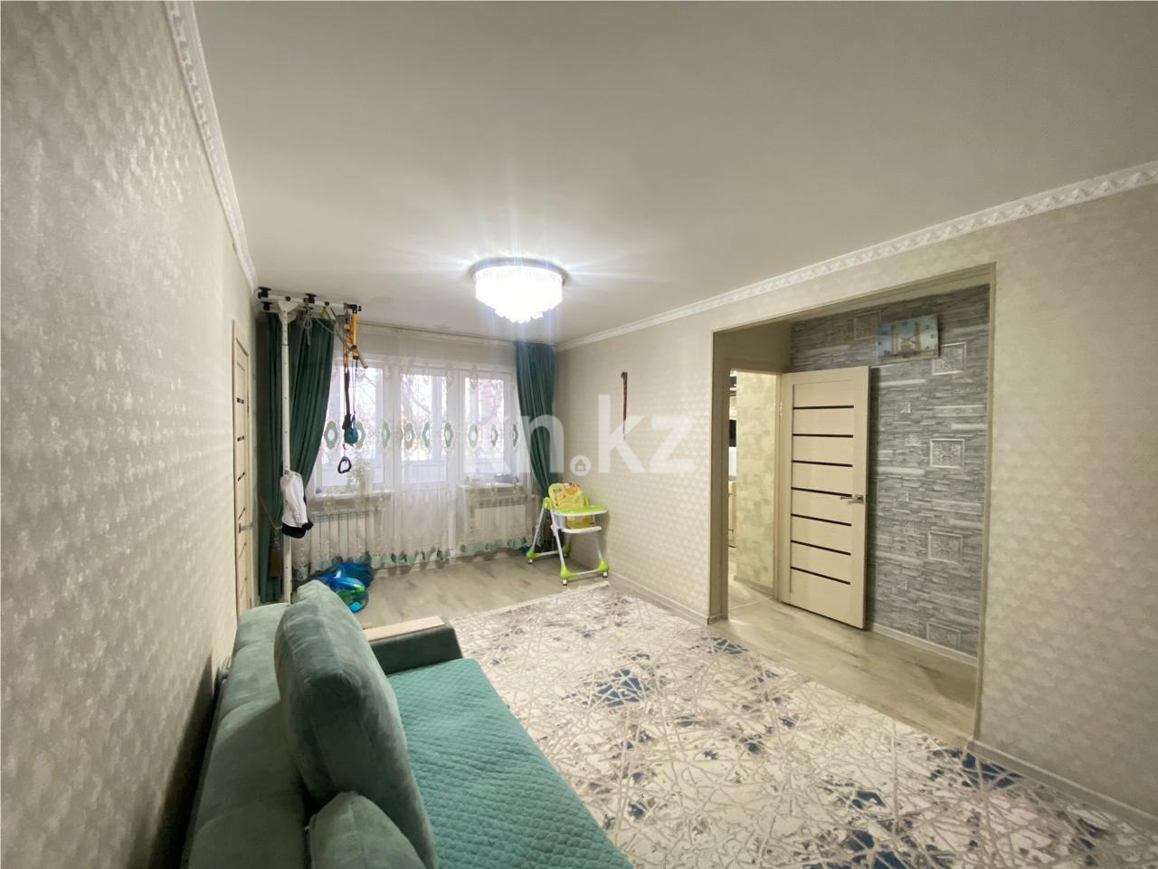 Продажа 2-комнатной квартиры, 47 м² - Продажа квартир в районе Майкудук в Караганде фото 1 из 15