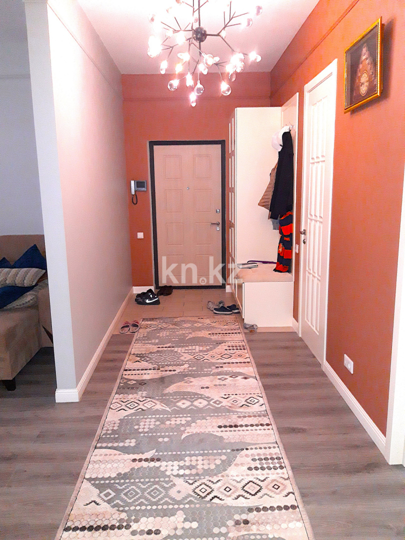 Продажа 3-комнатной квартиры, 102 м², ул. Бектурова, дом  3 - ул. Сыганак в Астане - фото 2