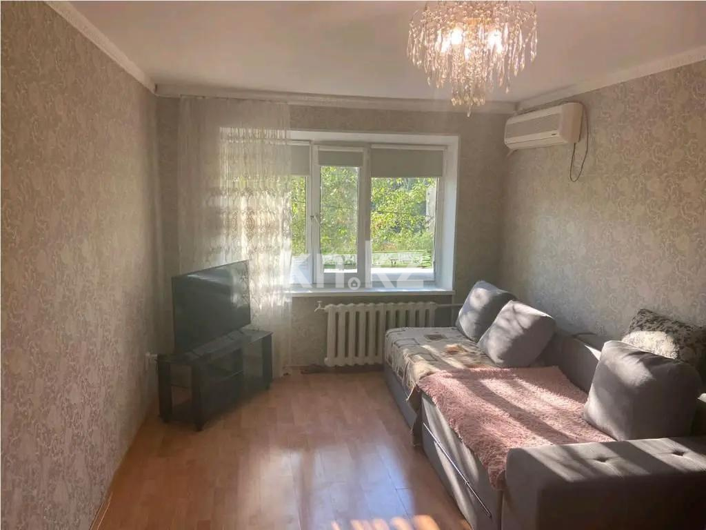 Продажа 2-комнатной квартиры, 45 м², ул. Сатпаева, дом  1 - Продажа  двухкомнатных квартир в Астане фото 1 из 4