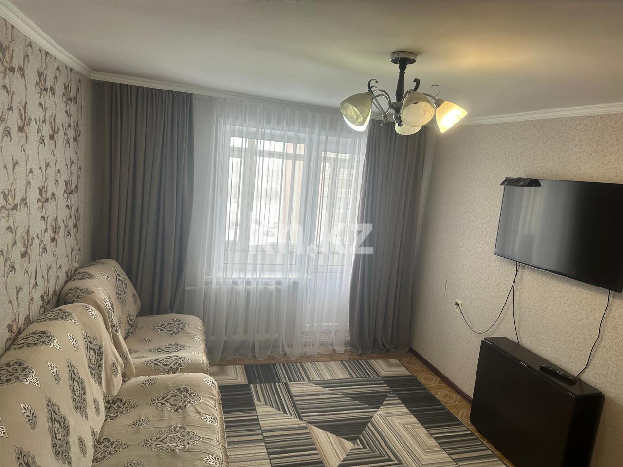 Продажа 3-комнатной квартиры, 62 м², мкр-н Мамраева (Восток-5) - Продажа квартир в Караганде фото 3 из 16