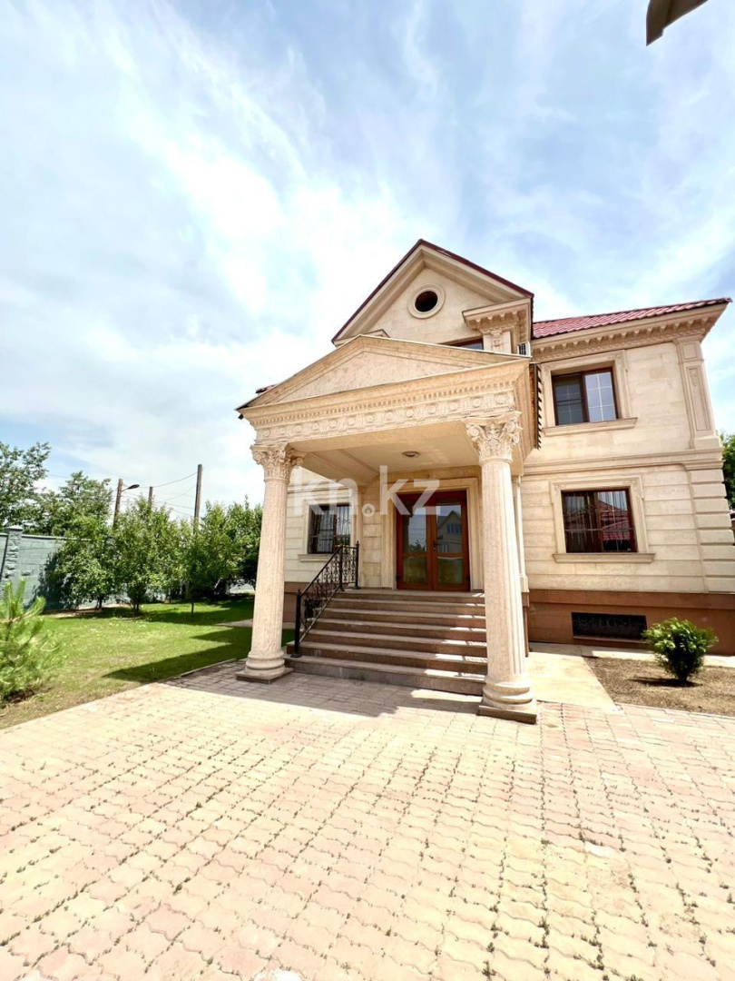 Продажа 6-комнатного дома, 297 м², ул. Ашимова - Продажа домов, коттеджей в Алматы фото 1 из 7