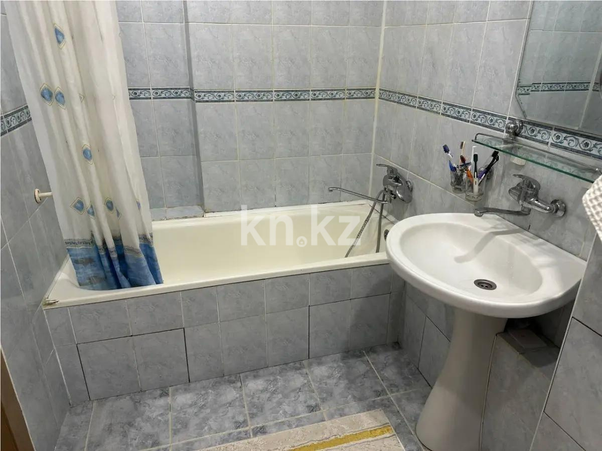 Продажа 3-комнатной квартиры, 65 м², ул. Сулейменова, дом  40/1 в Алматы - фото 5