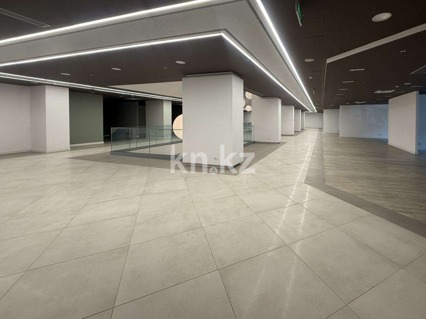 Аренда , пр. Абылай хана, дом  53 - Аренда офисных и торговых помещений в Алматы фото 5 из 9