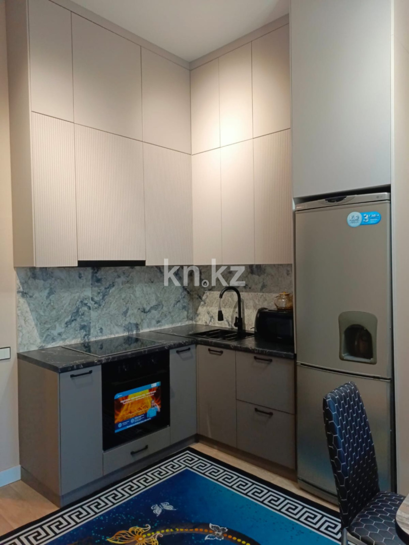 Аренда 1-комнатной квартиры, 43 м² в Астане