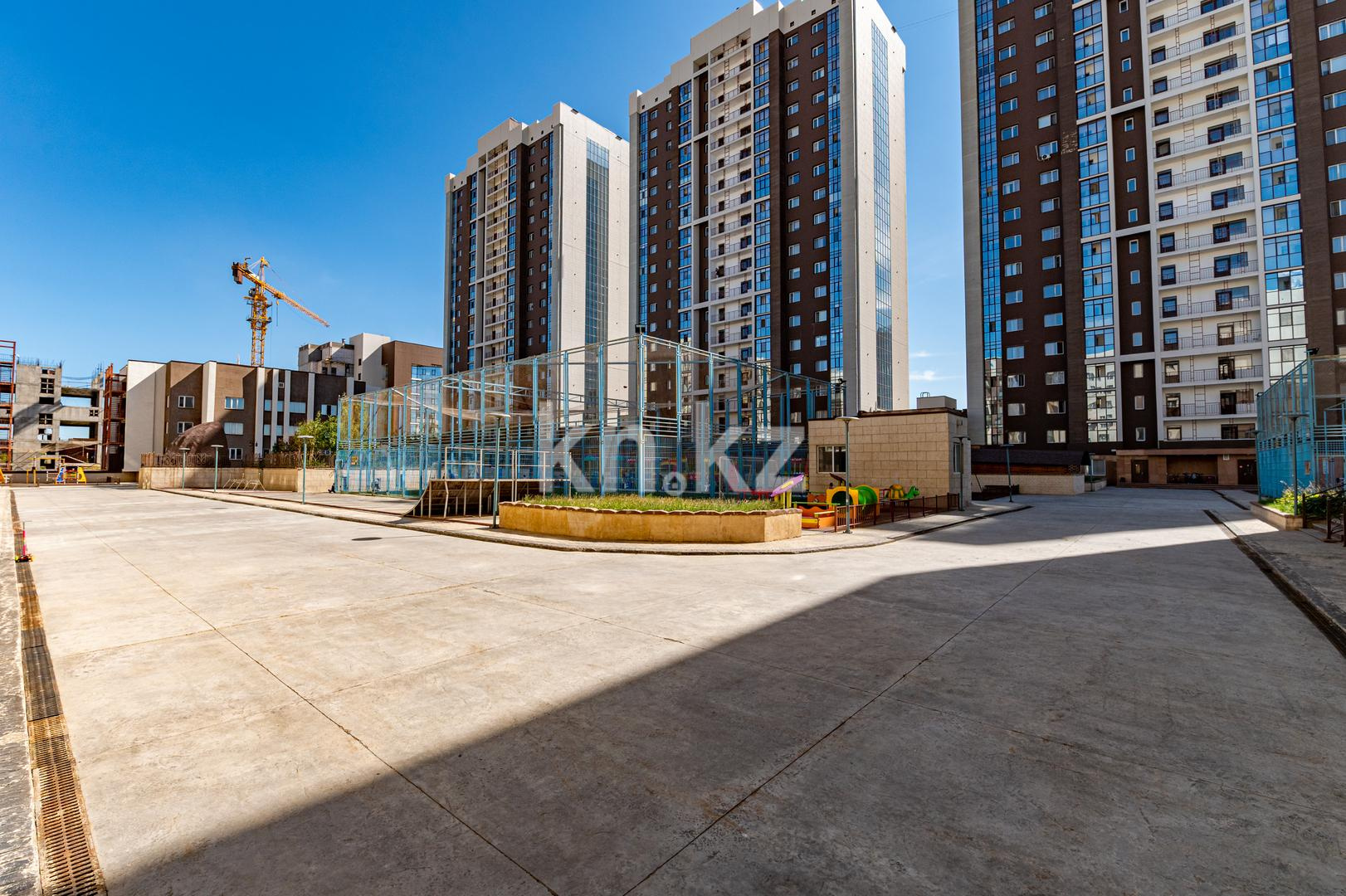 Продажа 2-комнатной квартиры, 81 м², пр. Кабанбай батыра в Астане - фото 12