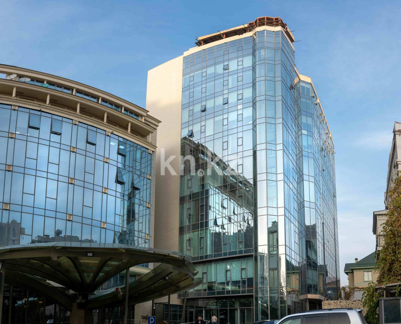 Аренда , Достык, дом  192/2 - Аренда офисных и торговых помещений в Алматы фото 9 из 9