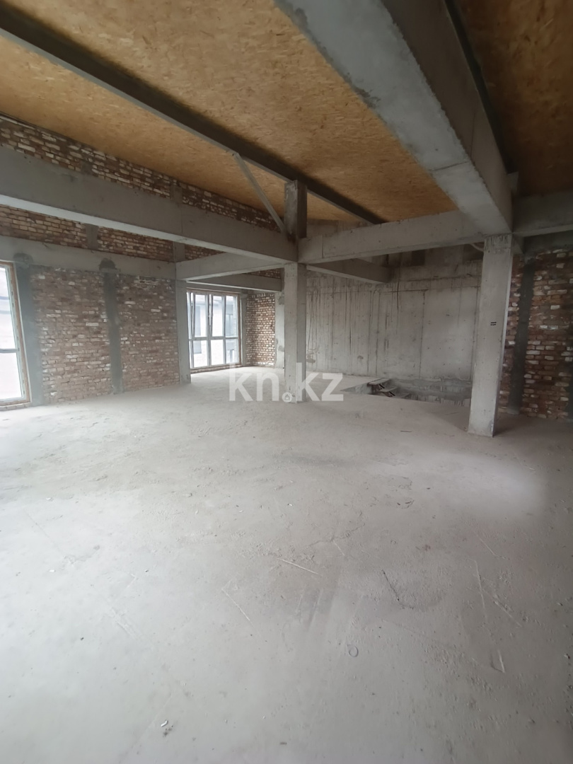 Продажа 6-комнатного дома, 320 м², ул. Мангистауская - Продажа домов, коттеджей в Алматы фото 16 из 16