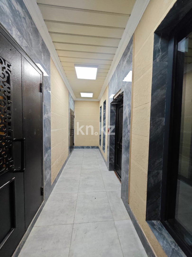 Продажа 2-комнатной квартиры, 42 м², пр. Шахтеров, дом  52б - Продажа квартир в Караганде фото 11 из 11