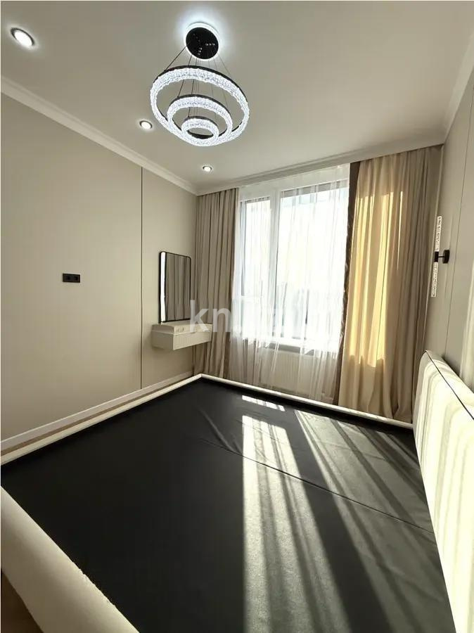 Продажа 3-комнатной квартиры, 67 м², ул. Е-15, дом  13 в Астане