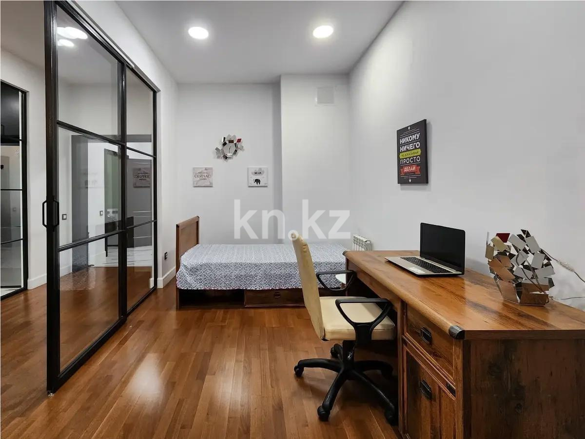 Продажа 3-комнатной квартиры, 100 м², бул. Бухар Жырау, дом  35 в Алматы - фото 3