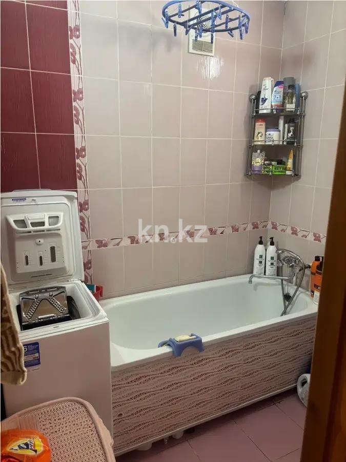 Продажа 3-комнатной квартиры, 54 м², ул. Абая, дом  86/1 - Продажа квартир в Темиртау без посредников фото 4 из 5