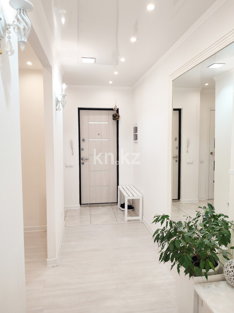 Аренда 1-комнатной квартиры посуточно, 50 м², пр. Абылай хана, дом  49 - Аренда  однокомнатных квартир посуточно в Астане с фото фото 5 из 9