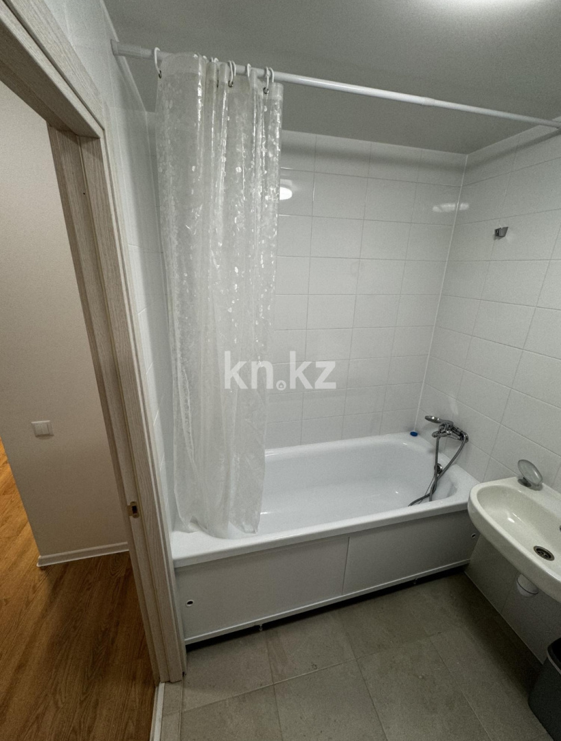 Аренда 1-комнатной квартиры, 32 м², ул. Габдуллина, дом  3 - Аренда квартир помесячно в Казахстане фото 3 из 3