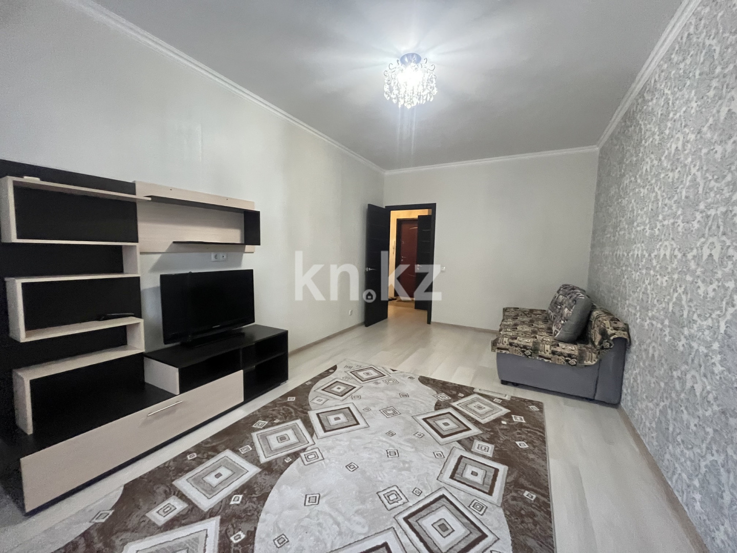 Аренда 1-комнатной квартиры, 42 м² - Аренда квартир помесячно в Казахстане - страница 6 фото 3 из 12