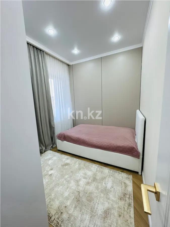 Продажа 4-комнатной квартиры, 100 м², пр. Абая, дом  160 в Алматы - фото 3