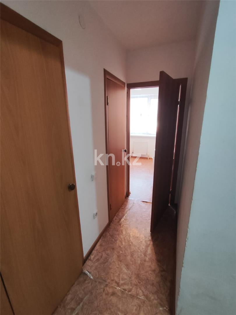 Продажа 2-комнатной квартиры, 59 м², мкр-н 15 в Караганде - фото 10