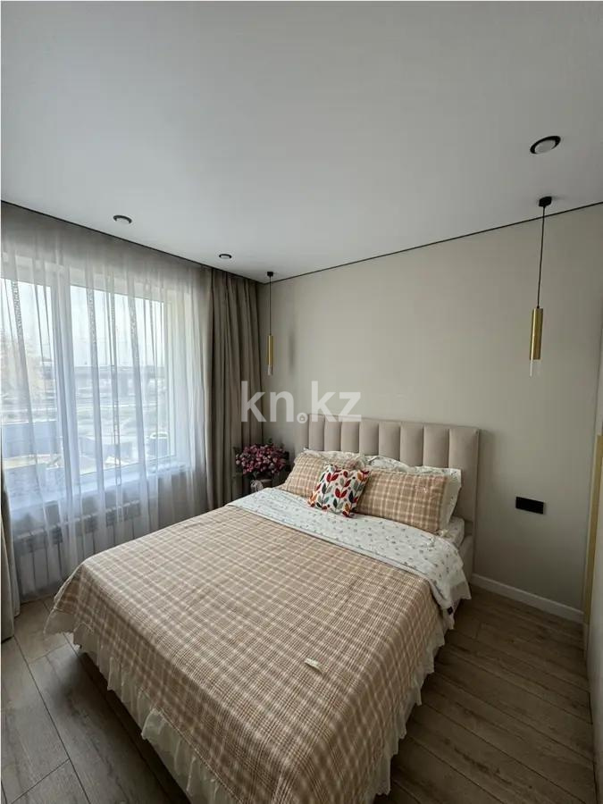 Продажа 2-комнатной квартиры, 52 м², ул. Туркестан, дом  115 в Алматы - фото 2