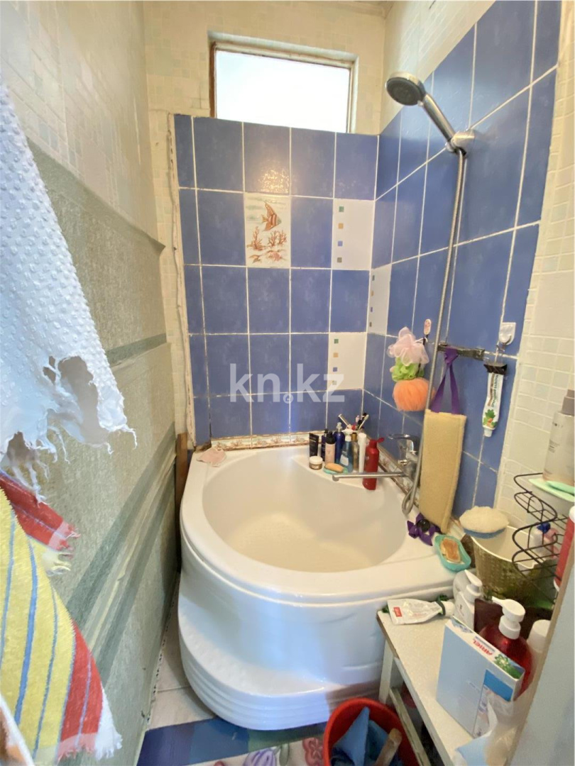 Продажа 3-комнатной квартиры, 62 м² - Продажа трехкомнатных квартир в Караганде фото 11 из 15