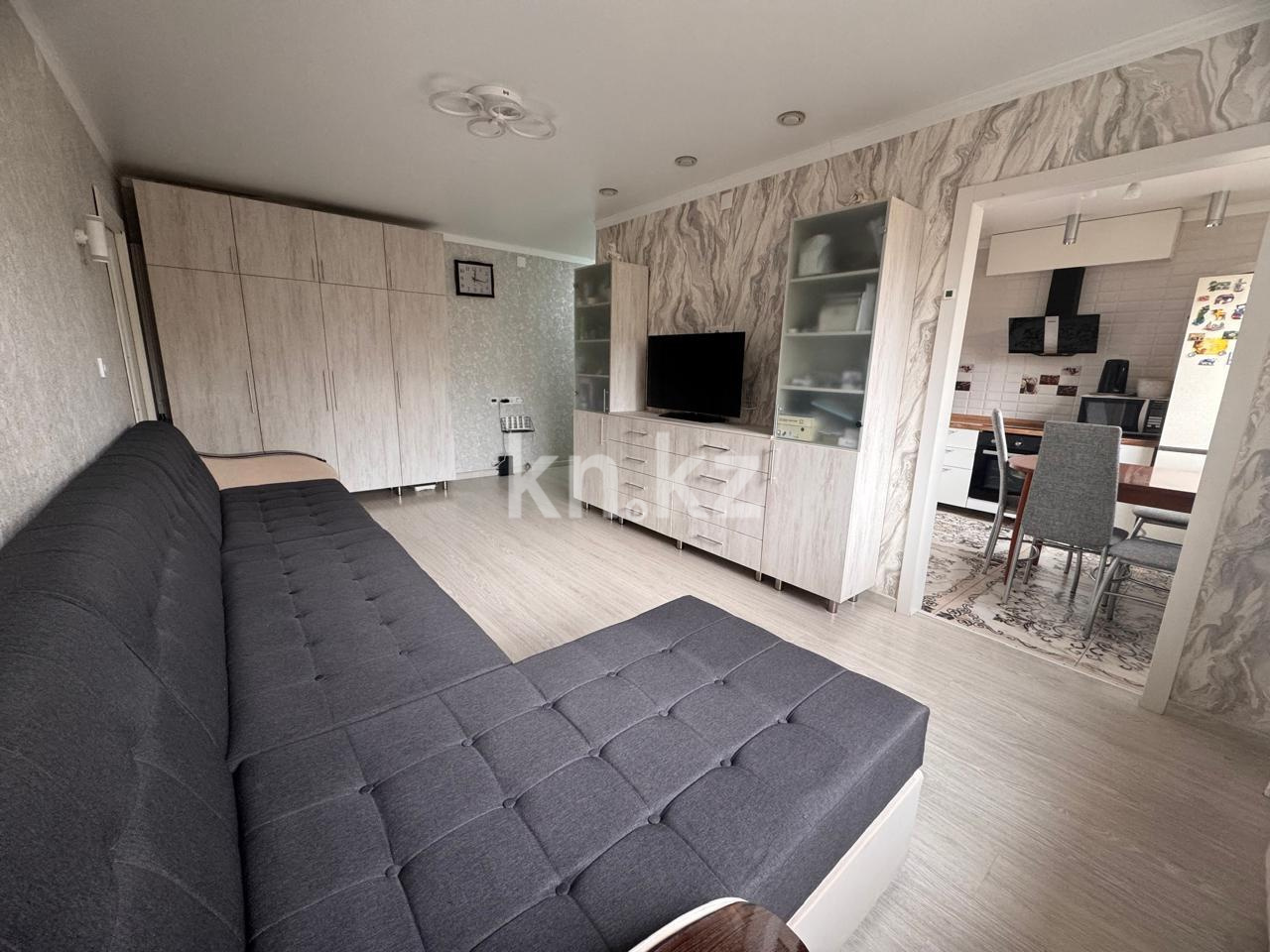 Продажа 2-комнатной квартиры, 51.7 м², ул. Сатыбалдина, дом  4 - Продажа квартир в Караганде фото 2 из 11