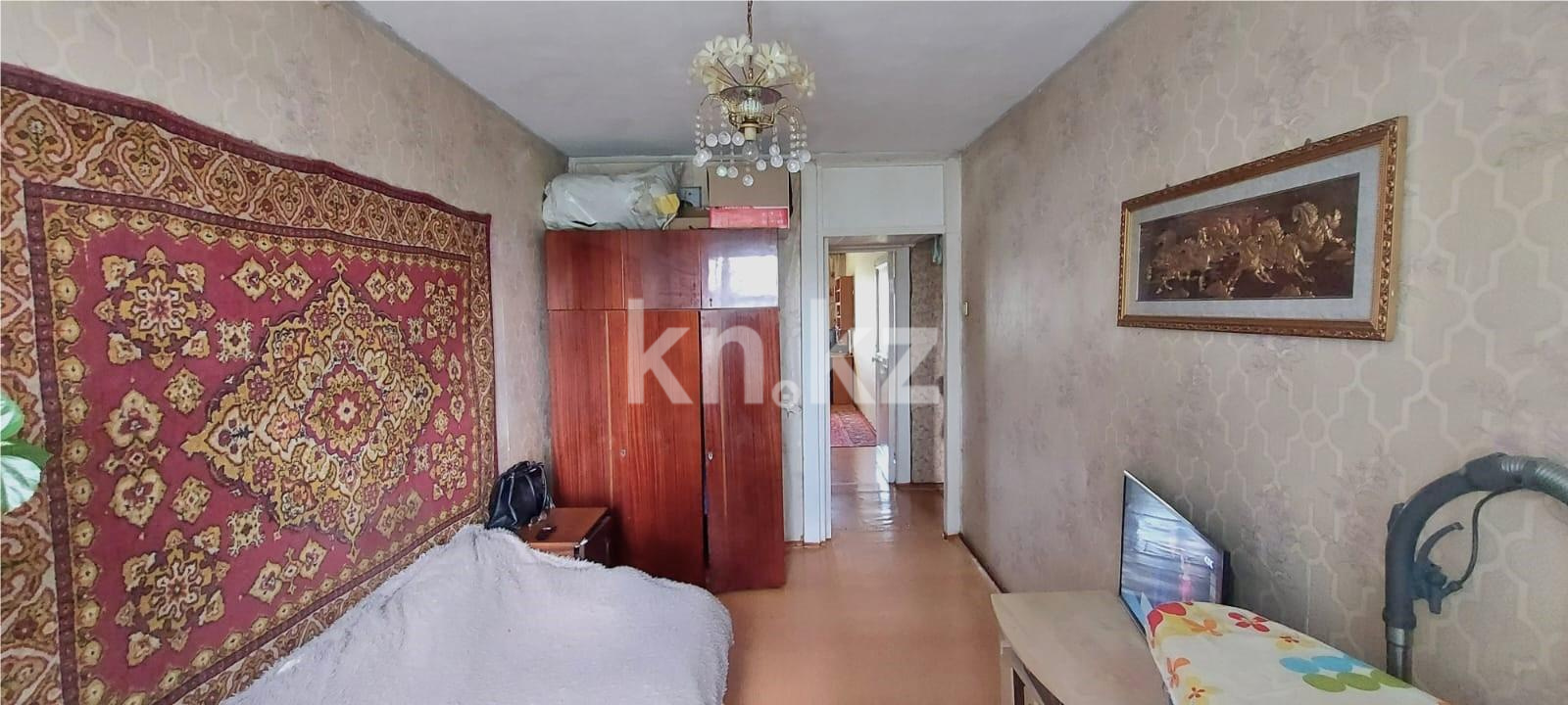 Продажа 3-комнатной квартиры, 59 м², пр. Назарбаева, дом  63 - Продажа  трехкомнатных квартир в Караганде с фото фото 6 из 10