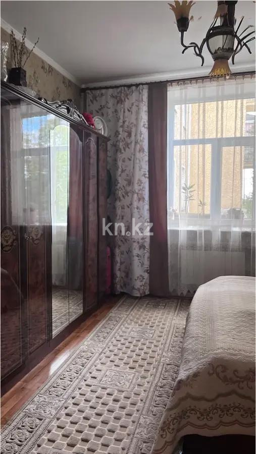 Продажа 3-комнатной квартиры, 73 м², ул. Магнитогорская, дом  10 в Караганде - фото 3