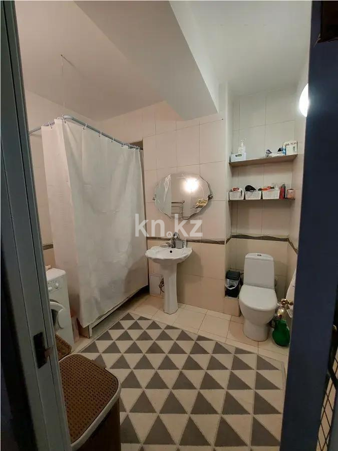 Продажа 3-комнатной квартиры, 104.2 м², ул. Нурмакова, дом  79 - Продажа квартир в Алматы фото 5 из 7