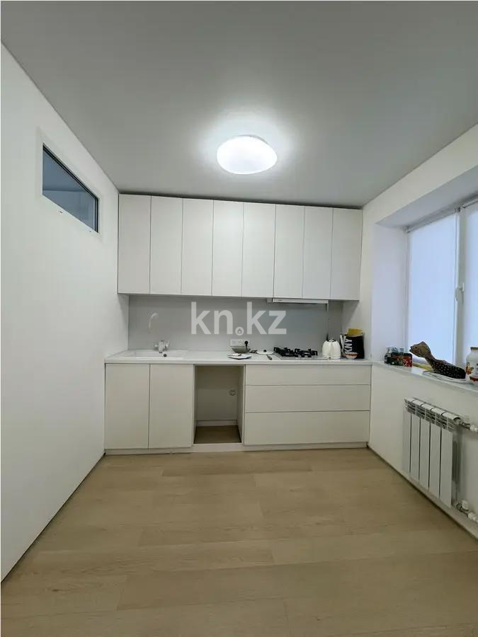 Продажа 2-комнатной квартиры, 40 м², ул. Манаса, дом  77 в Алматы - фото 2