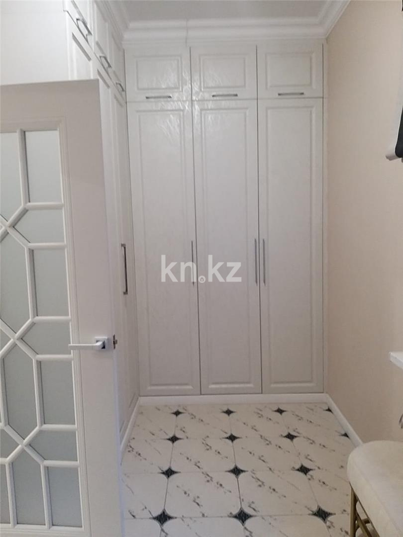 Продажа 5-комнатного дома, 372.76 м², ул. Абишева в Караганде - фото 47