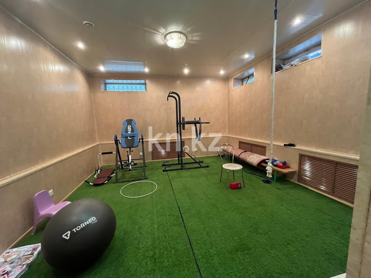 Продажа 7-комнатного дома, 470 м², ул. Университетская - Продажа домов, коттеджей в Караганде фото 21 из 25