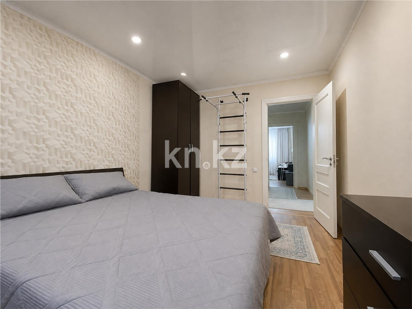 Продажа 4-комнатной квартиры, 87 м² - Продажа квартир в панельном доме в Темиртау - страница 3 фото 4 из 18