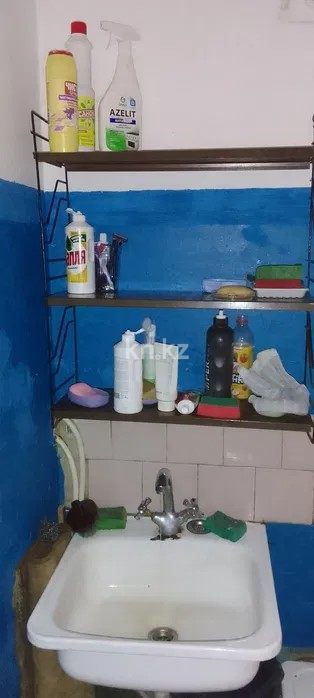 Продажа одной комнаты, 15 м², Абая, дом  14 - Продажа комнат в Усть-Каменогорске фото 8 из 9