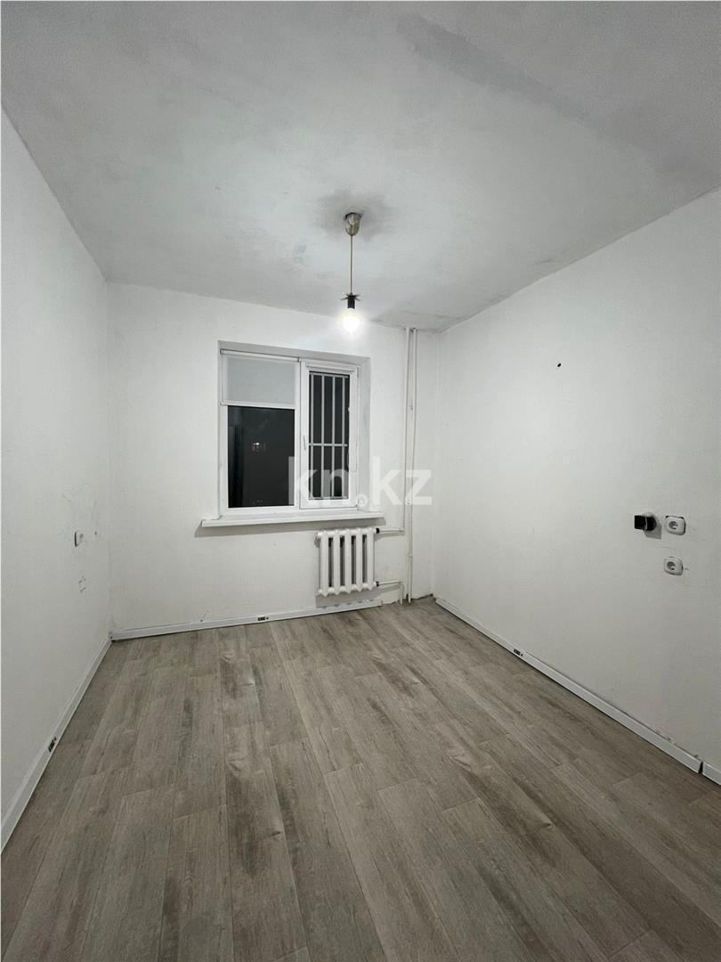 Продажа 1-комнатной квартиры, 41 м², мкр-н Степной-4, дом  28 - Продажа  однокомнатных квартир в Караганде фото 3 из 12