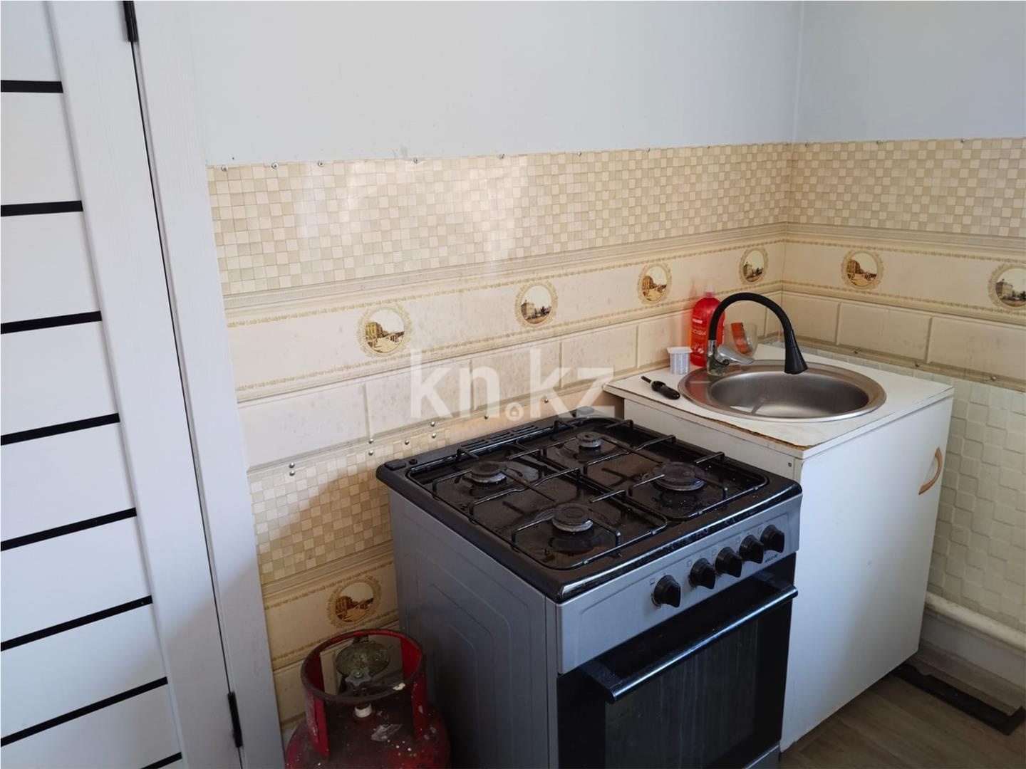 Продажа 4-комнатного дома, 72 м² - Продажа домов, коттеджей в Караганде - страница 2 фото 10 из 15
