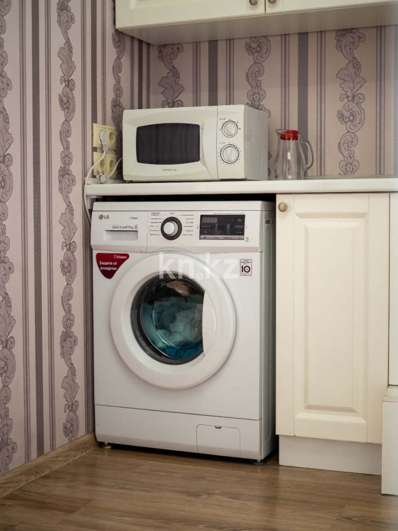 Аренда 1-комнатной квартиры посуточно, 42 м², ул. Навои, дом  208 - ул. Торайгырова - Аренда  однокомнатных квартир посуточно в Алматы фото 15 из 24