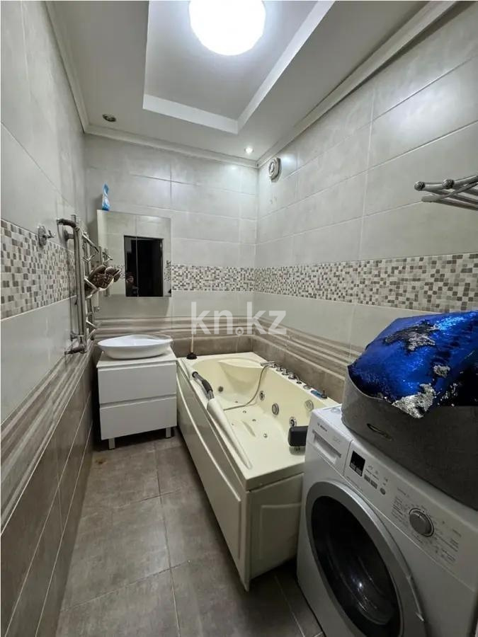 Продажа 2-комнатной квартиры, 67.5 м² в Алматы - фото 4