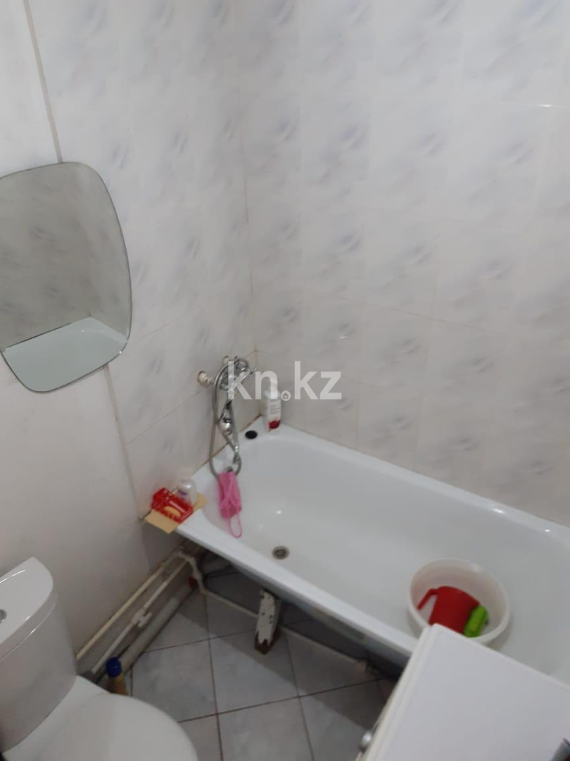 Продажа 2-комнатной квартиры, 46 м², пр. Н. Абдирова, дом  33 в Караганде - фото 9
