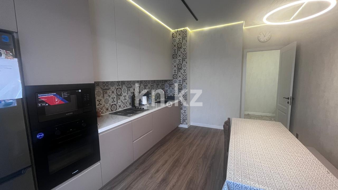 Продажа 2-комнатной квартиры, 59.6 м², пр. Республики, дом  26/1 - Продажа квартир в Караганде фото 4 из 14