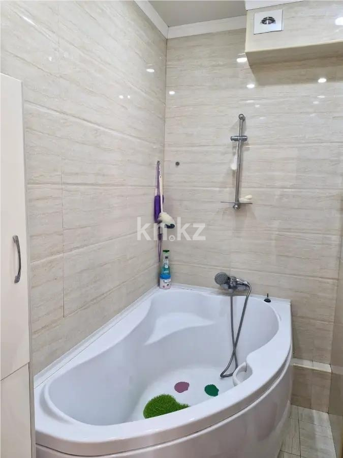 Продажа 2-комнатной квартиры, 63 м² в Астане - фото 4