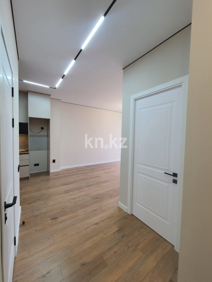 Продажа 2-комнатной квартиры, 57.9 м², ул. Жандосова в Алматы - фото 10