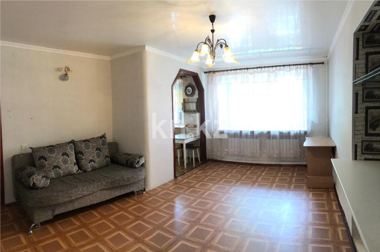 Продажа 1-комнатной квартиры, 32 м², ул. Ермекова - Продажа квартир в Караганде фото 1 из 12