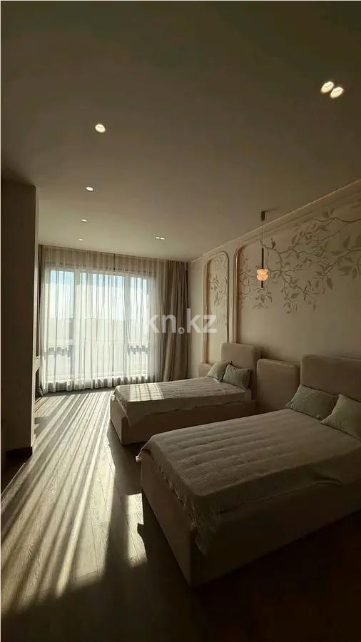 Продажа 3-комнатной квартиры, 135 м² в Алматы - фото 4