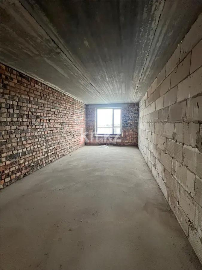 Продажа 2-комнатной квартиры, 68.3 м², ул. Сарытогай, дом  13 стр в Астане - фото 2