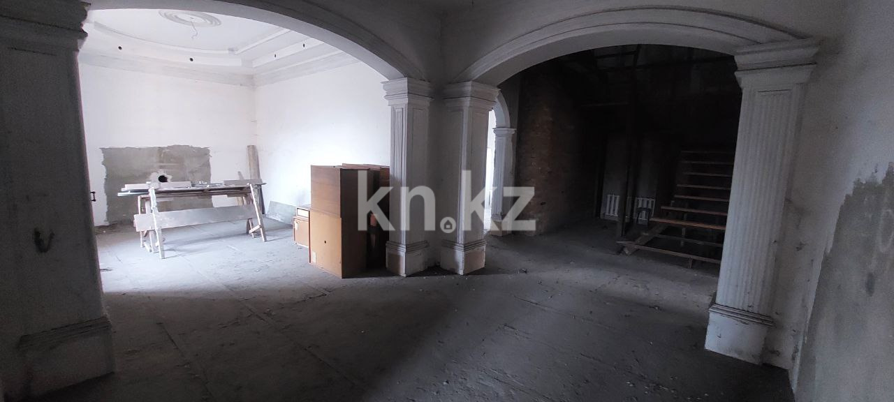 Продажа 9-комнатного дома, 517.9 м², Досжанова, дом  9 - Продажа квартир в Костанае фото 22 из 40