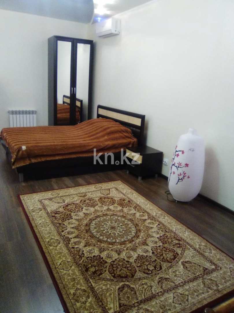 Аренда 1-комнатной квартиры посуточно, 45 м², ул. Победы, дом  105 - Аренда жилой и коммерческой недвижимости в Уральске фото 6 из 14