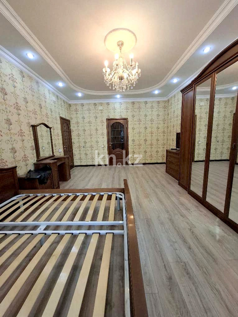 Аренда 4-комнатной квартиры, 130 м² - Аренда недвижимости в Алматы фото 4 из 19