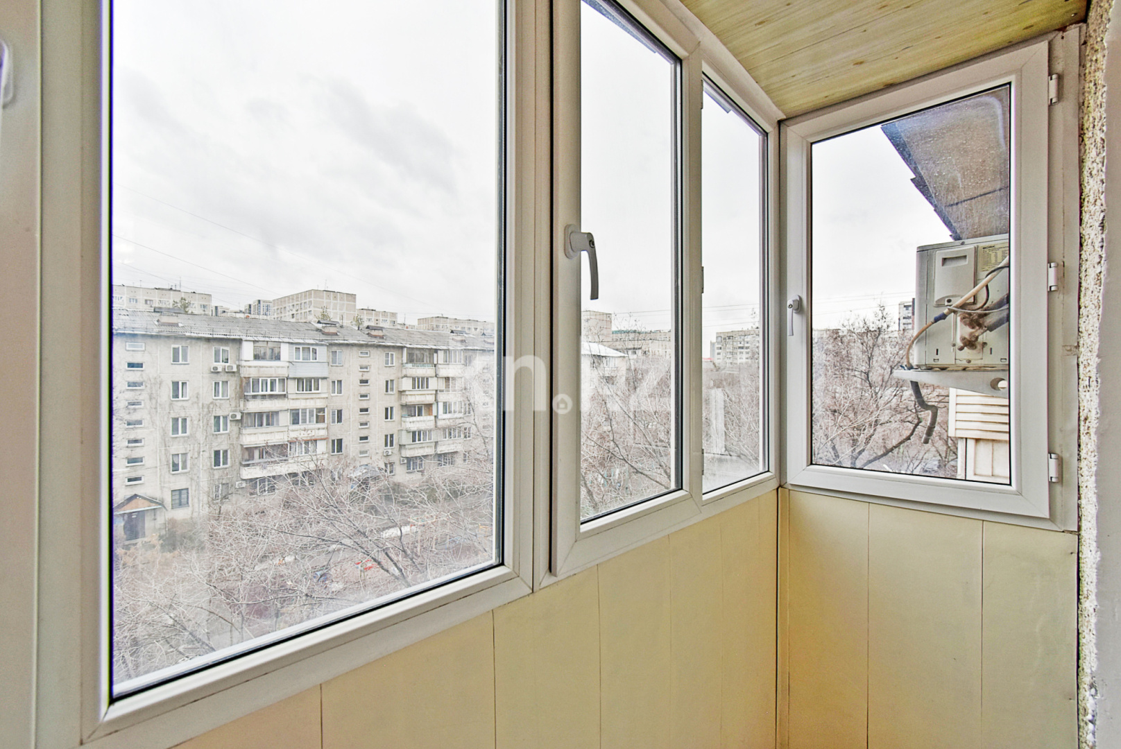 Продажа 2-комнатной квартиры, 42.3 м² - Продажа квартир в Казахстане - страница 46 фото 13 из 25